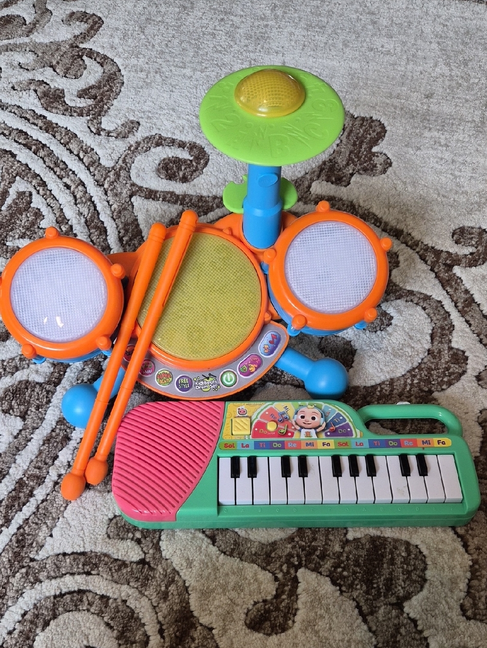 Drums And Cocomelon Keyboard